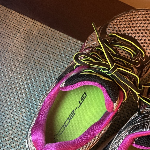 ASIC gels Gr2000 used size 8.5 - Picture 4 of 6